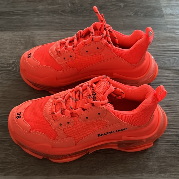 BALENCIAGA Triple S sneakers - Picture 3 of 6